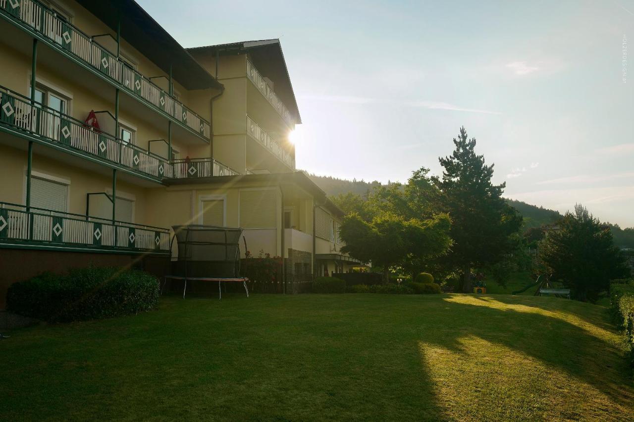 Appartementhotel Karawankenblick Pörtschach am Wörthersee Zewnętrze zdjęcie