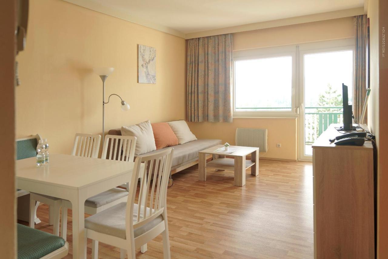 Appartementhotel Karawankenblick Pörtschach am Wörthersee Zewnętrze zdjęcie